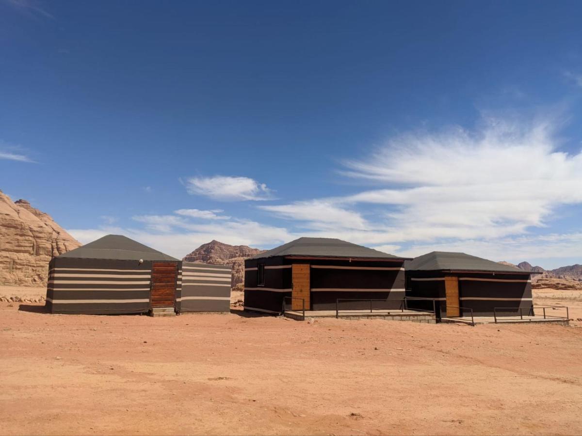 Bed and Breakfast Beduin Star Trail Camp Wadi Rum Exterior foto